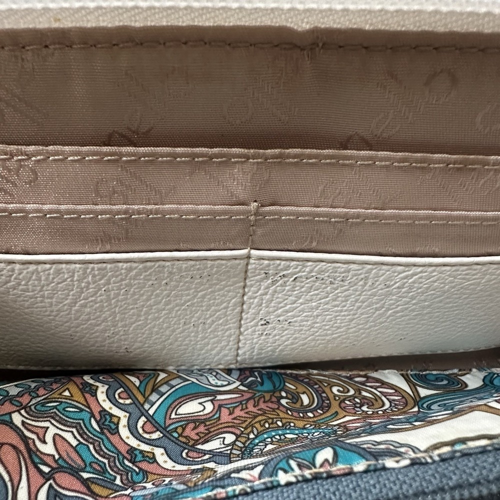Tignanello Zip Around Wallet Rose Gold Silver Metallic White Leather Cards *READ - Picture 7 of 16